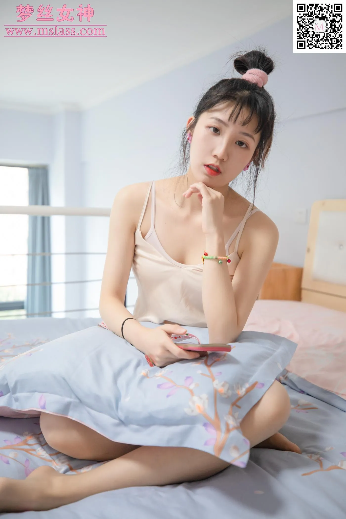 [MSLASS梦丝女神] 2020.11.02 NO.131 莹仙女 PINK [52P]插图1